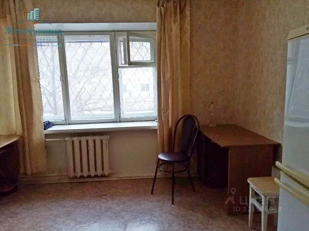 Комната Ульяновская область, Димитровград ул. М. Тореза, 3 (12.0 м) - Фото 2
