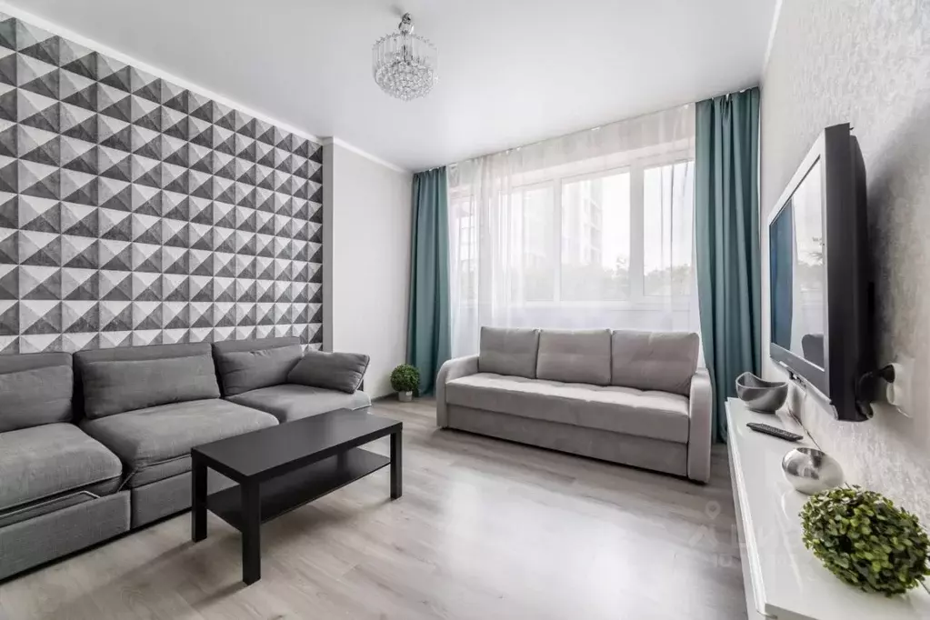 3-к кв. Татарстан, Казань Комсомольская ул., 2 (73.0 м) - Фото 1