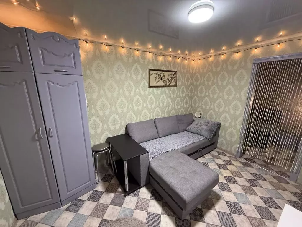 2-к кв. Ростовская область, Таганрог Добролюбовский пер., 30 (30.0 м) - Фото 2