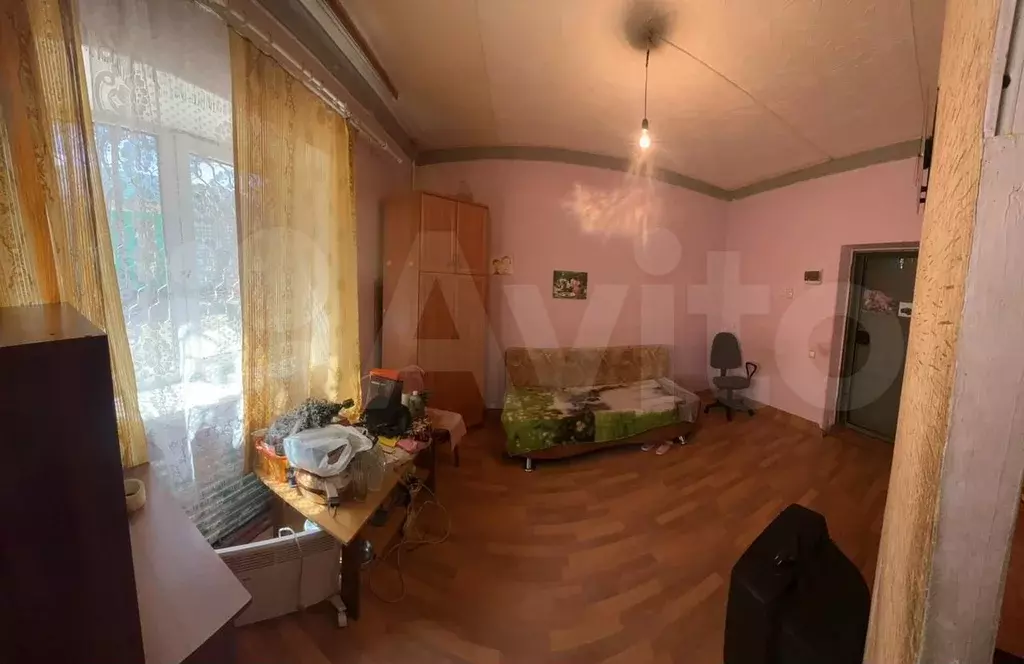 Комната 23 м в 3-к., 1/2 эт. - Фото 0