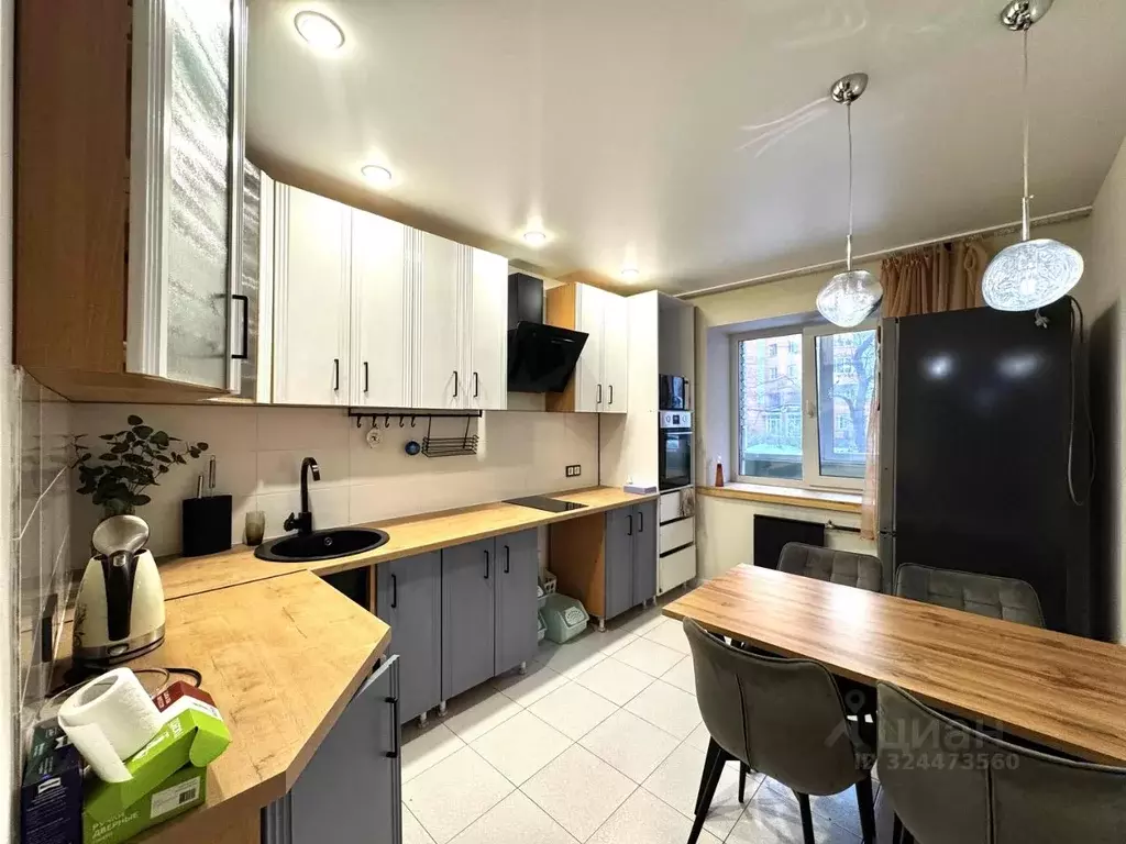 3-к кв. Томская область, Томск просп. Ленина, 180 (70.0 м) - Фото 1