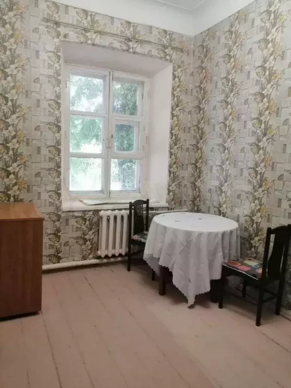 Комната 16 м в 4-к., 1/2 эт. - Фото 0