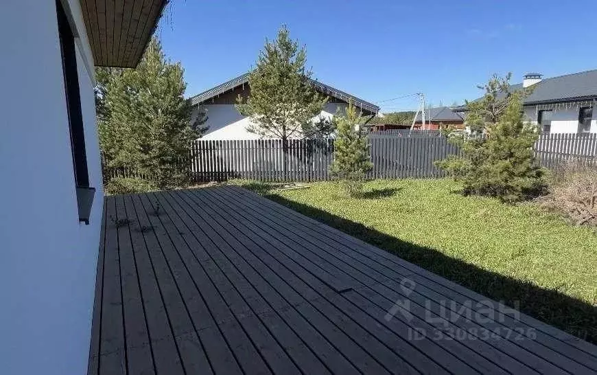 Дом в Свердловская область, Белоярский муниципальный округ, пос. ... - Фото 1
