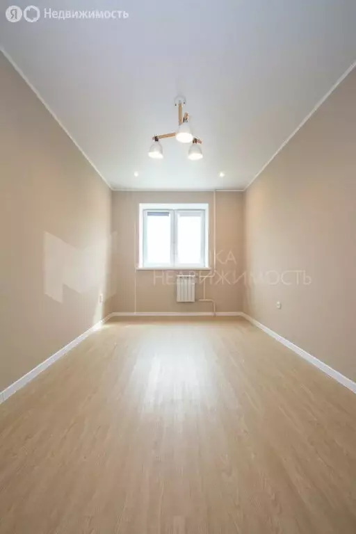 1-комнатная квартира: Тюмень, улица Николая Зелинского, 5к2 (42.5 м) - Фото 1