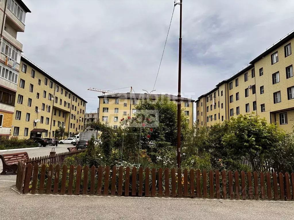 2-к кв. Кабардино-Балкария, Нальчик ул. А.А. Кадырова, 24 (44.0 м) - Фото 0