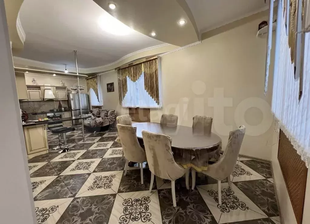 Дом 265 м на участке 5,8 сот. - Фото 0