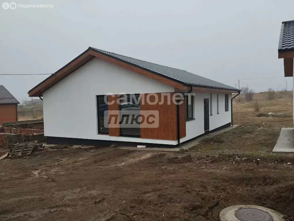 Дом в Элиста, 10-й микрорайон, 67А (115 м) - Фото 1