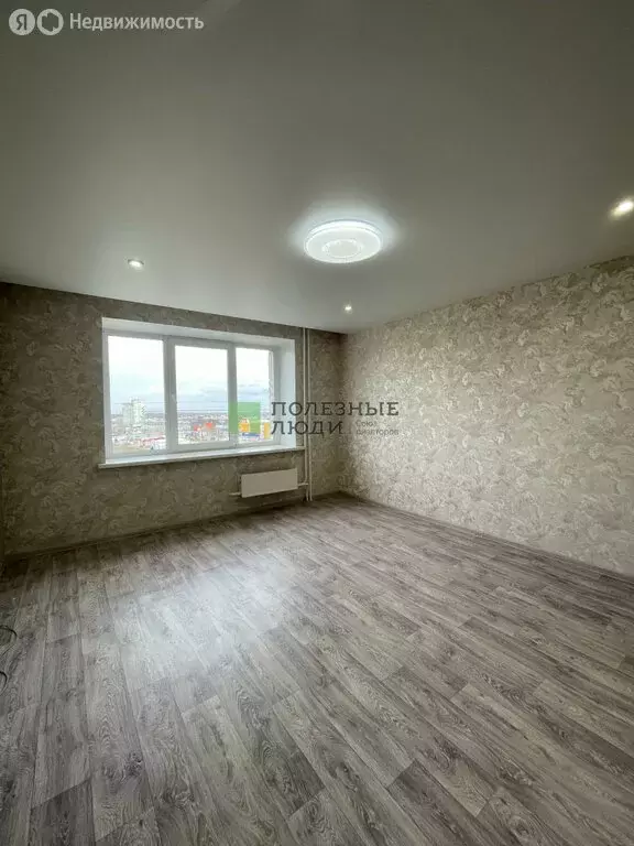 1-комнатная квартира: Сызрань, улица Комарова, 14 (36.8 м) - Фото 1