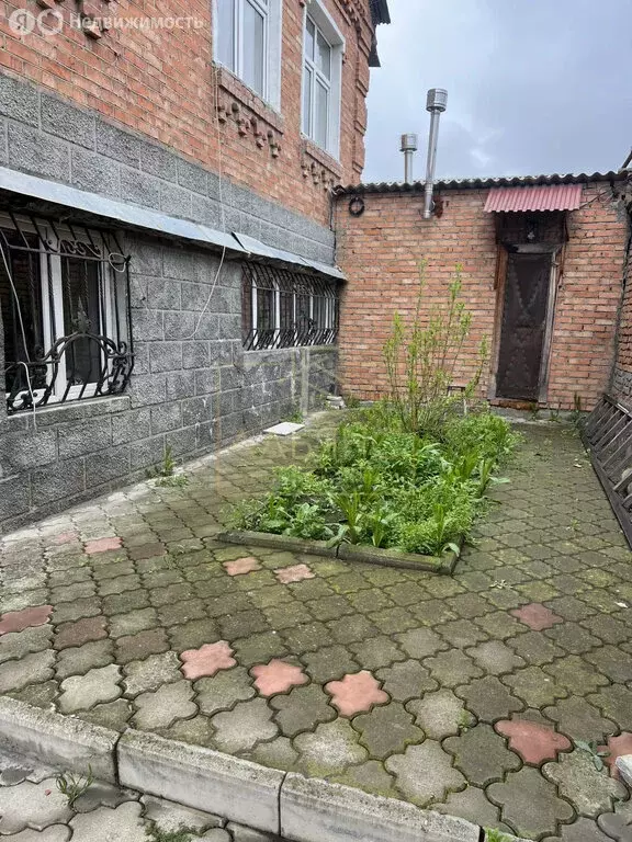 Дом в Беслан, Карьерная улица, 1 (217 м) - Фото 2