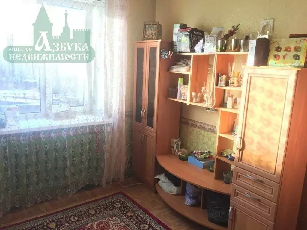 2-комнатная квартира: посёлок городского типа Голынки, Набережная ... - Фото 1