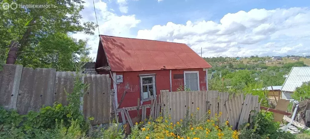 Дом в Волгоград, улица Джамбула Джабаева (30 м) - Фото 1