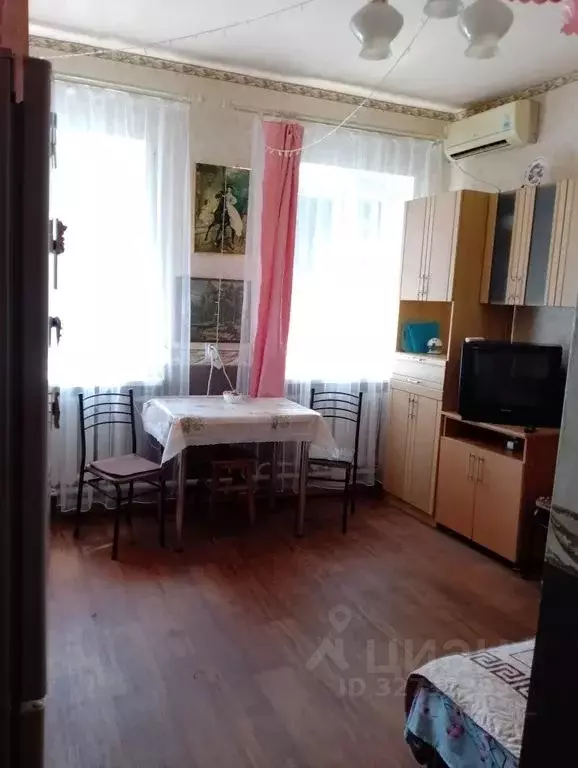 Дом в Ростовская область, Таганрог Украинский пер., 75/58 (35 м) - Фото 2