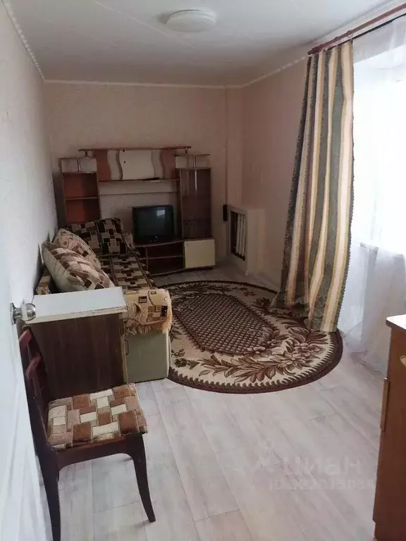 2-к кв. Пермский край, Губаха Октябрьский просп., 11 (42.3 м) - Фото 1