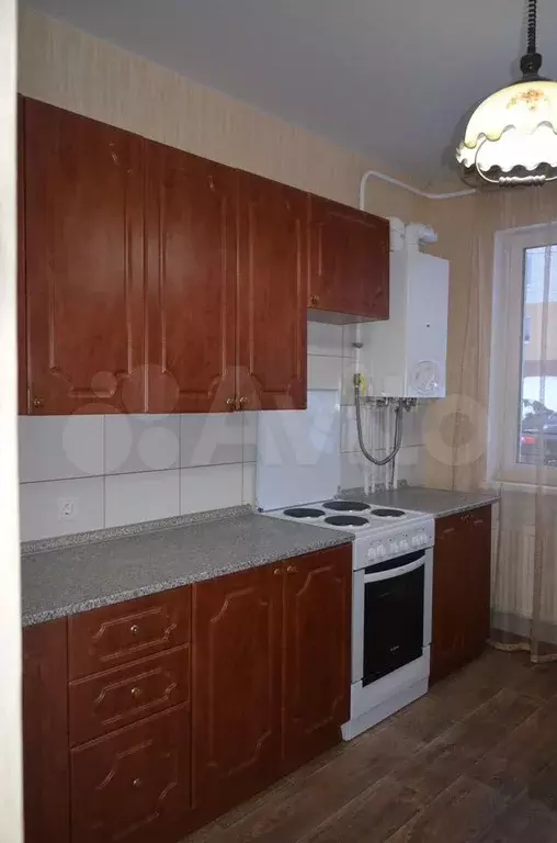 1-к. квартира, 38 м, 1/3 эт. - Фото 1