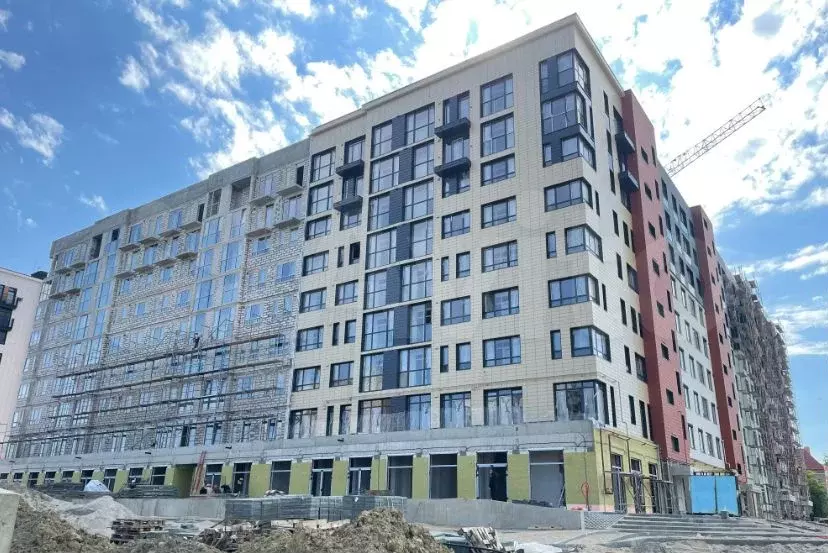 2-к. квартира, 56 м, 1/9 эт. - Фото 1