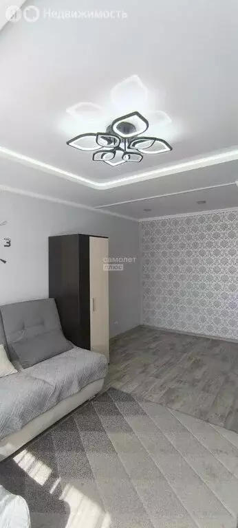 1-комнатная квартира: Октябрьский, улица Кувыкина, 35/4 (30.4 м) - Фото 1