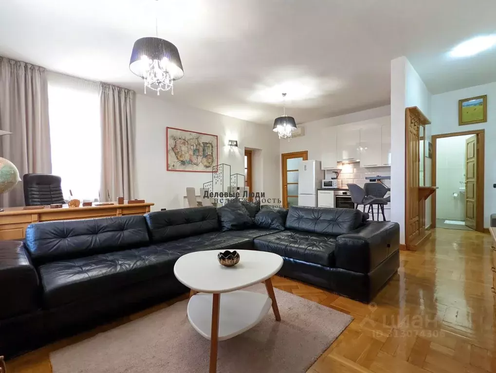 2-к кв. Севастополь ул. Генерала Петрова, 4 (77.0 м) - Фото 2