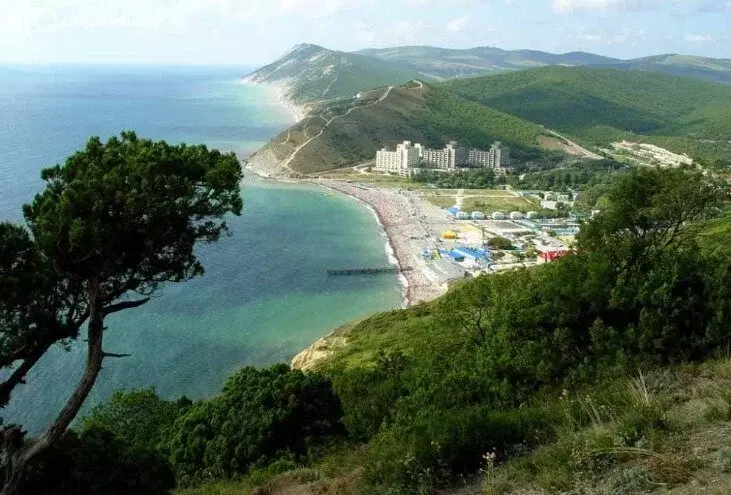 Участок в Сукко, Центральная улица, 59А (7.35 м) - Фото 0
