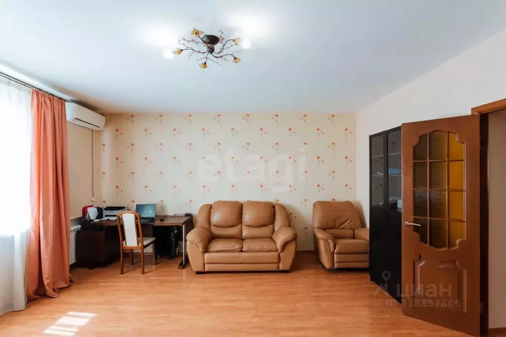 2-к кв. Башкортостан, Уфа ул. Цюрупы, 145/1 (81.8 м) - Фото 1