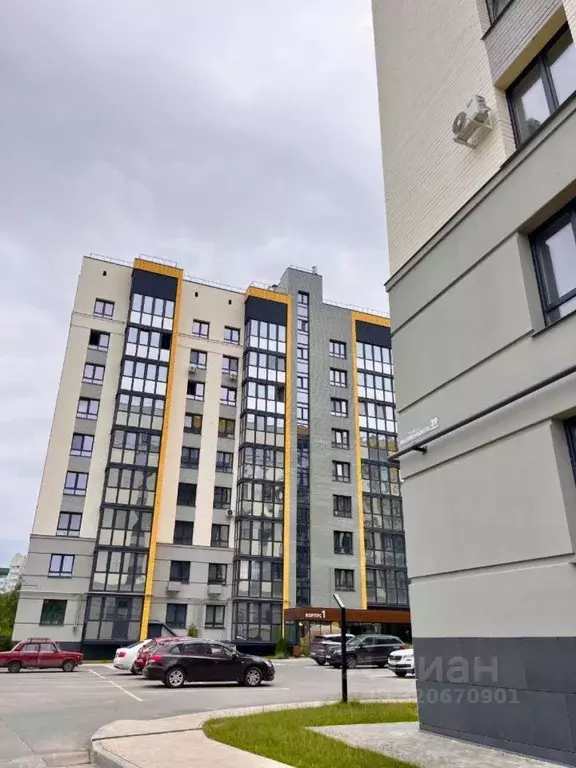 2-к кв. Брянская область, Брянск ул. Крапивницкого, 39к3 (63.7 м) - Фото 1