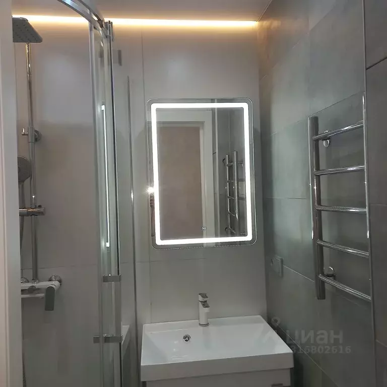 3-к кв. Самарская область, Самара Ново-Садовая ул., 25 (69.6 м) - Фото 1