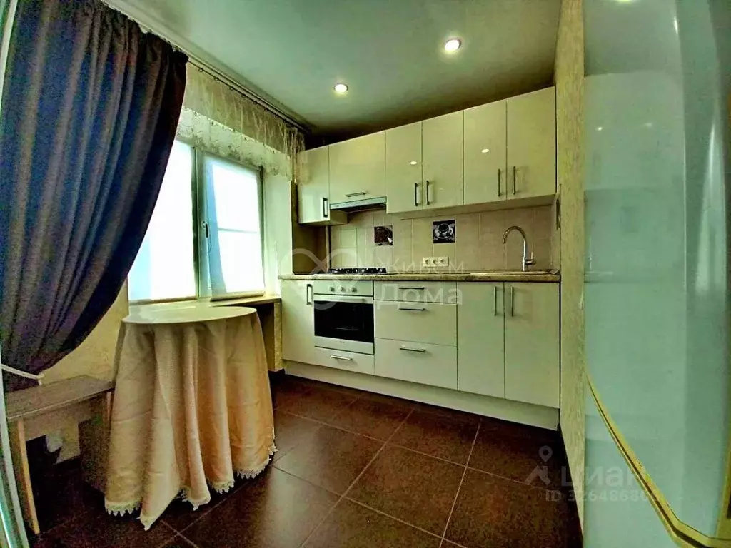 Студия Волгоградская область, Волжский ул. Горького, 27 (31.0 м) - Фото 1