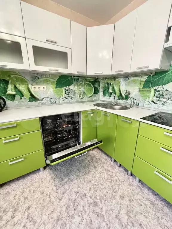 3-к. квартира, 80 м, 3/12 эт. - Фото 1