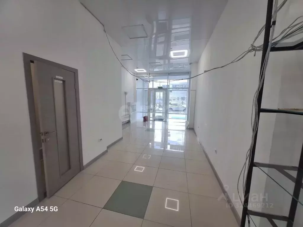 Торговая площадь в Свердловская область, Екатеринбург ул. Рябинина, 18 ... - Фото 2