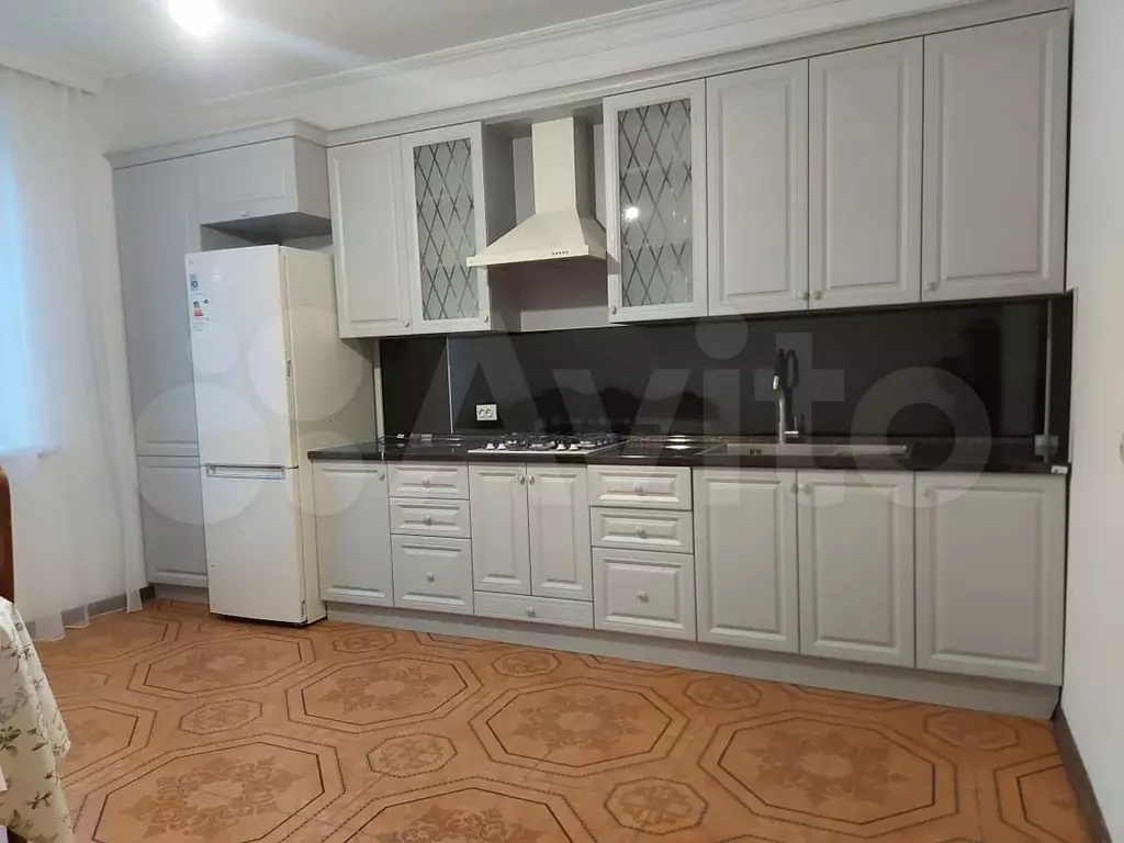 2-к. квартира, 80 м, 2/6 эт. - Фото 0