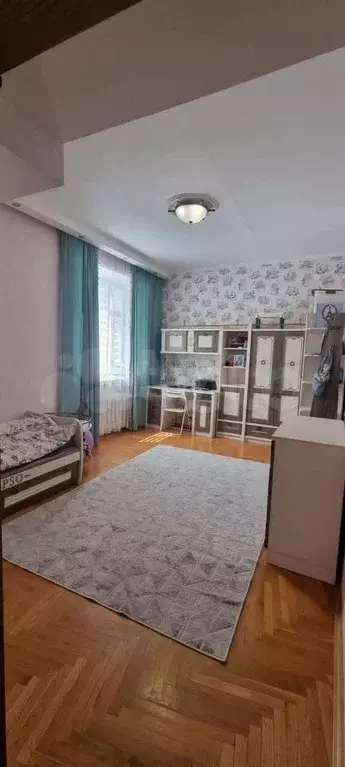 3-к. квартира, 127,7 м, 2/5 эт. - Фото 1