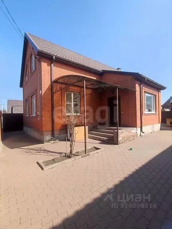 Дом в Ростовская область, Батайск Артемовская ул. (159 м) - Фото 1