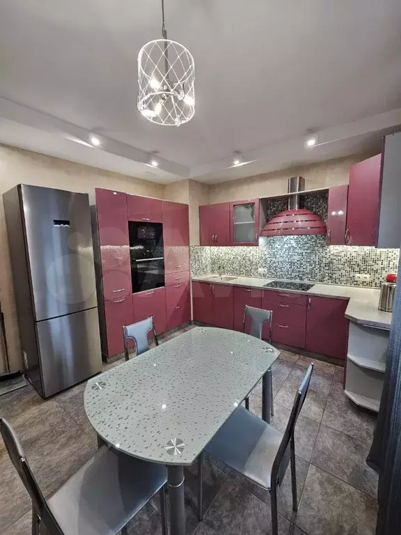 2-к. квартира, 80 м, 2/25 эт. - Фото 0