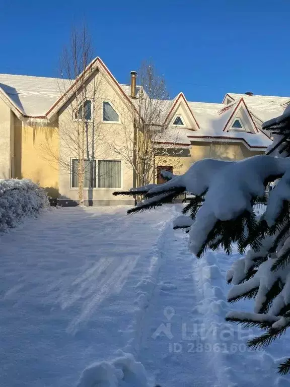 Дом в Карелия, Петрозаводск Университетская ул., 2 (156 м) - Фото 2