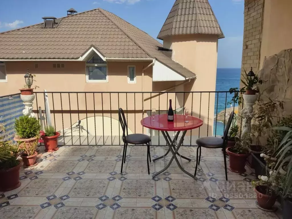 2-к кв. Крым, Алушта муниципальный округ, пос. Утес ул. Гагариной, ... - Фото 1