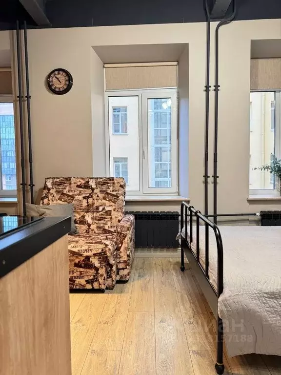 Студия Санкт-Петербург ул. Шкапина, 42 (30.0 м) - Фото 1