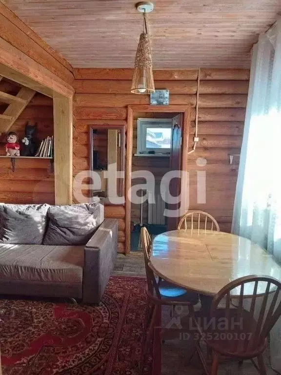 Дом в Красноярский край, Красноярск городской округ, пос. Солонцы, ... - Фото 1