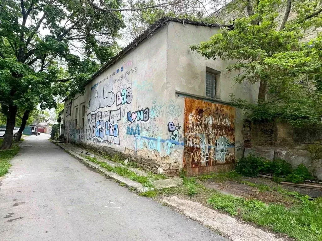 Торговая площадь в Крым, Симферополь ул. Самокиша, 32 (100 м) - Фото 2