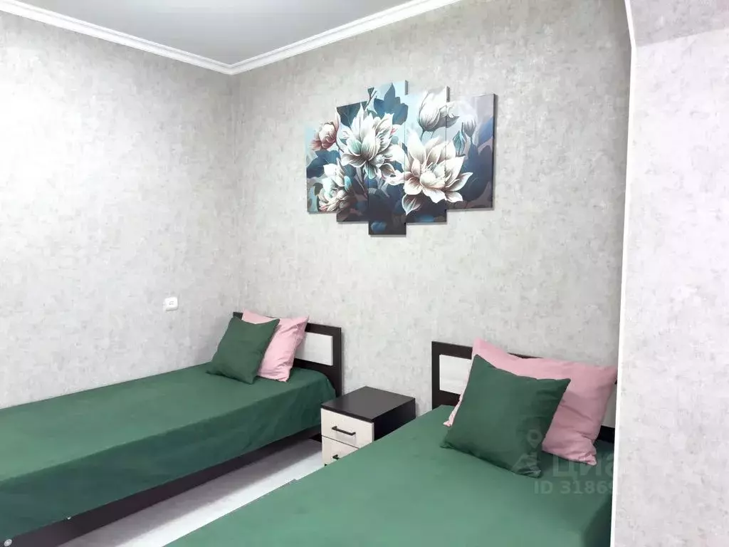 3-к кв. Ставропольский край, Кисловодск ул. 8 Марта, 1 (70.0 м) - Фото 1