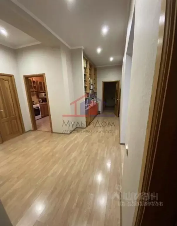 3-к кв. Белгородская область, Старый Оскол Дубрава мкр, 2 кв-л, 2А ... - Фото 1