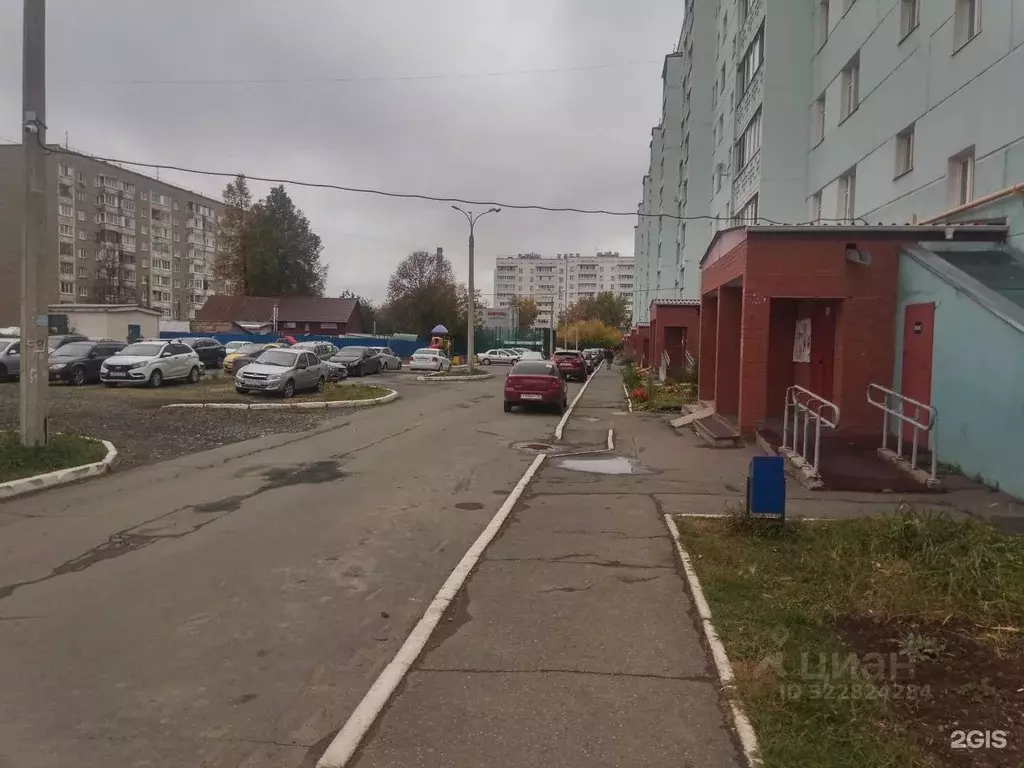 1-к кв. Удмуртия, Ижевск Областная ул., 30 (36.0 м) - Фото 0