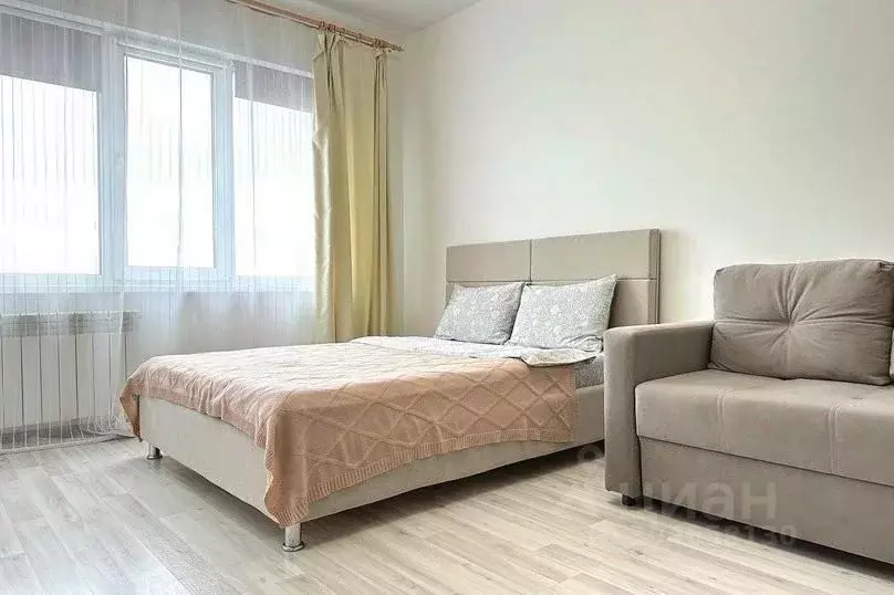 1-к кв. Кемеровская область, Кемерово бул. Строителей, 57/1 (35.0 м) - Фото 1
