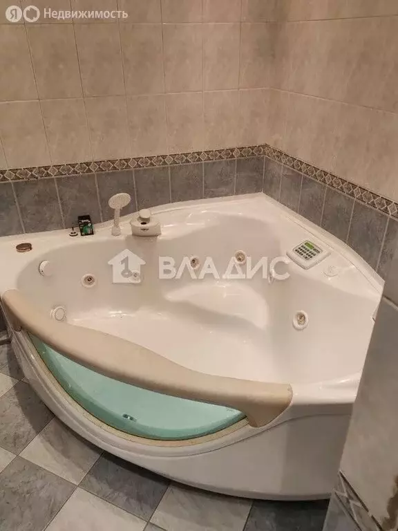 3-комнатная квартира: Москва, улица Милашенкова, 16 (71.5 м) - Фото 2