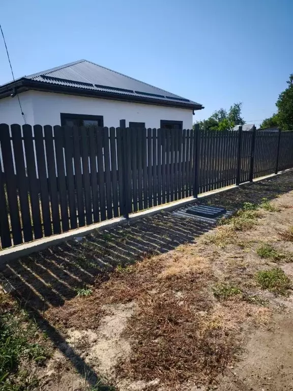 Дом в Краснодарский край, Темрюкский район, Курчанское с/пос, пос. ... - Фото 1