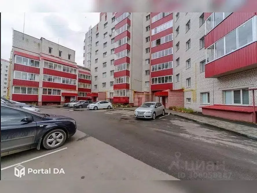 2-к кв. Ярославская область, Ярославль ул. 8 Марта, 18 (69.3 м) - Фото 0