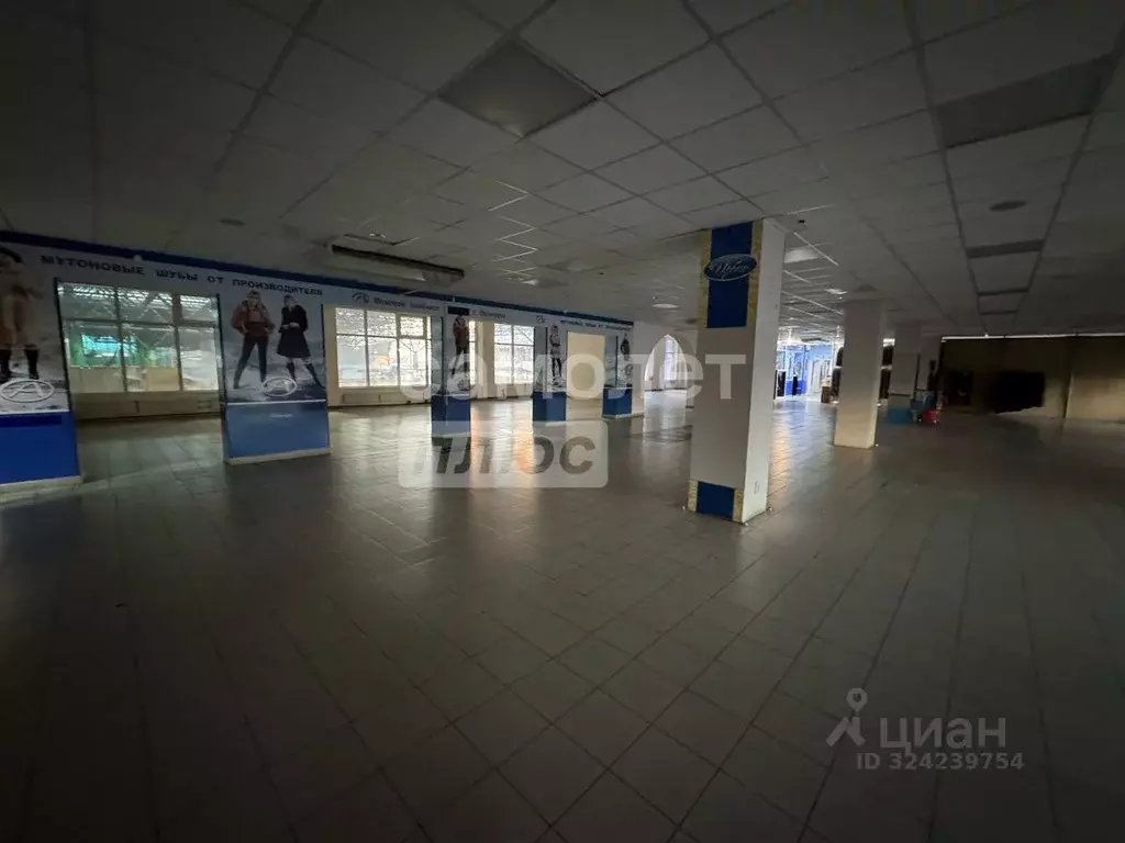 Помещение свободного назначения в Челябинская область, Челябинск ул. 8 ... - Фото 1