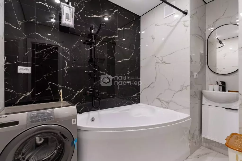 2-к кв. Ленинградская область, Мурино Всеволожский район, ул. ... - Фото 1