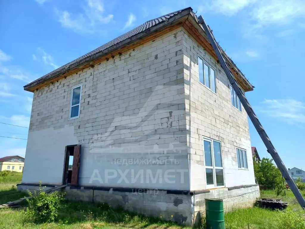 Дом в Курская область, Курский район, Клюквинский сельсовет, д. Долгое ... - Фото 1