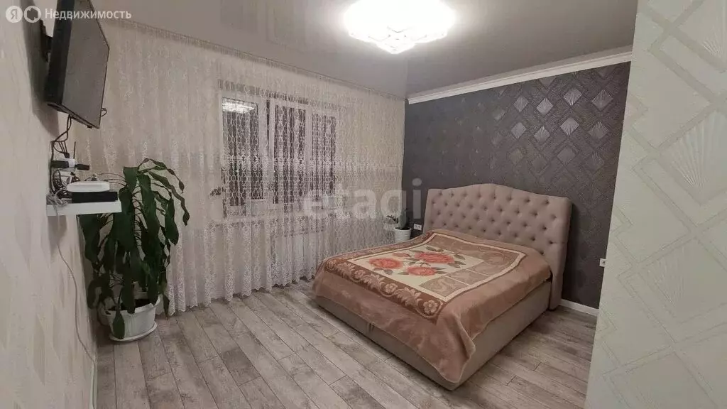 2-комнатная квартира: Краснодар, Домбайская улица, 12 (70.5 м) - Фото 0