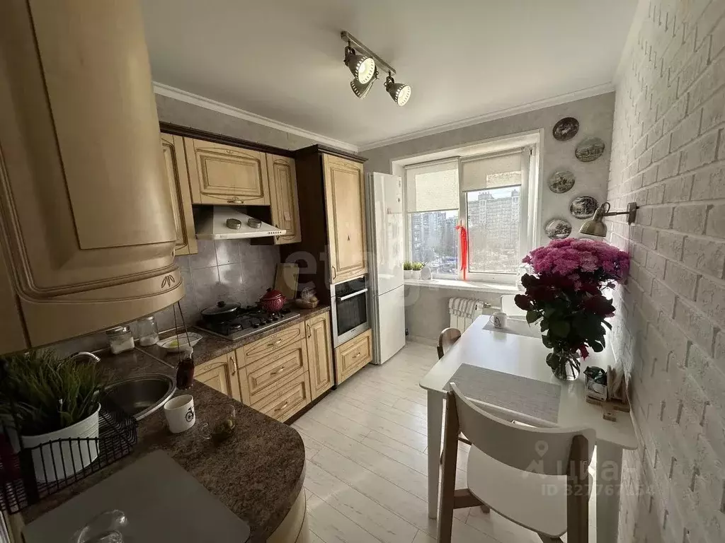 3-к кв. Белгородская область, Белгород просп. Ватутина, 12 (59.8 м) - Фото 2