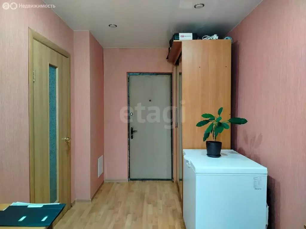 1к в -комнатной квартире (9.4 м) - Фото 0